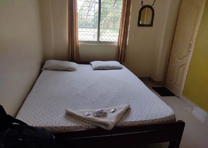 1 x NON AC DOUBLE BED ROOM